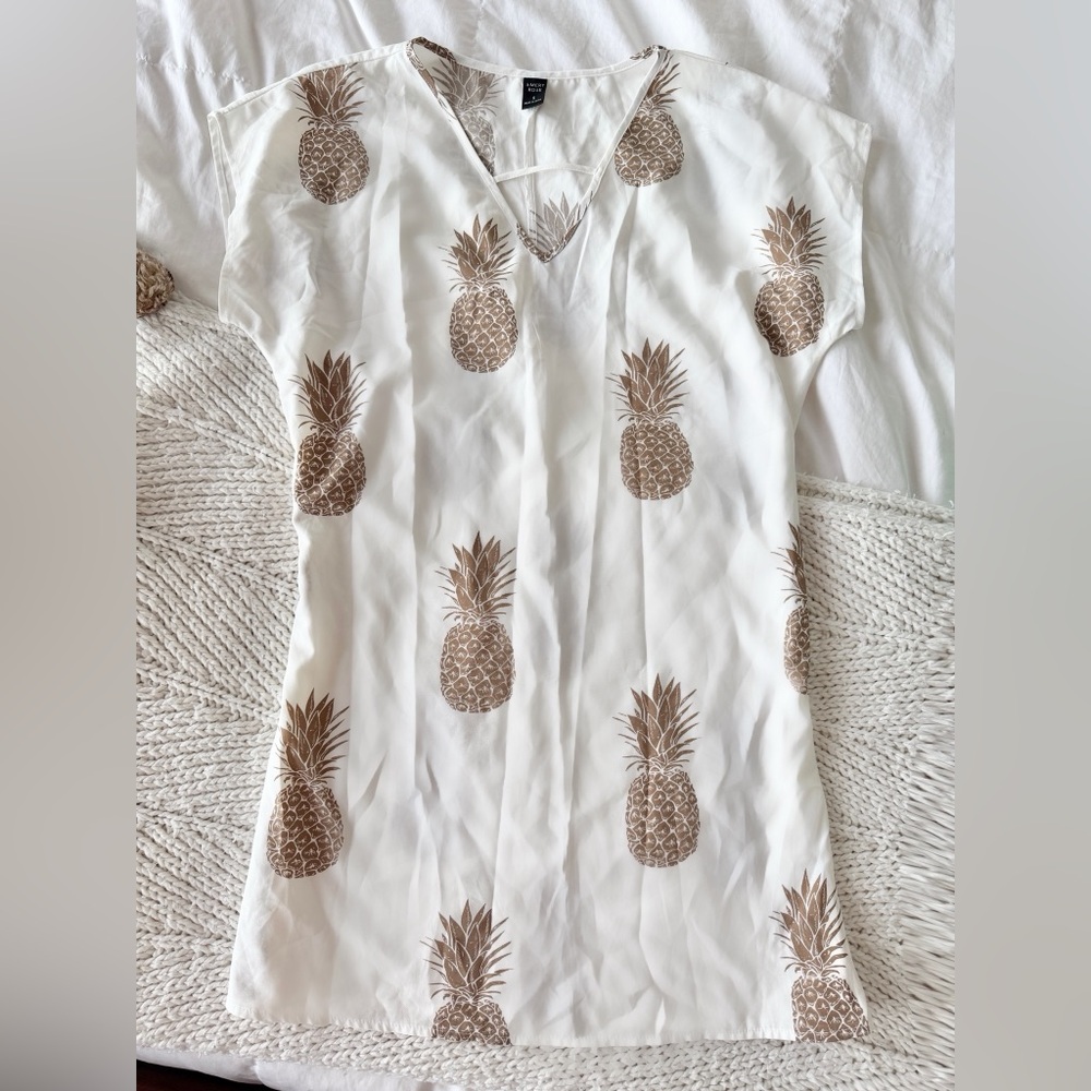 New without tags swim summer cover-up Size small